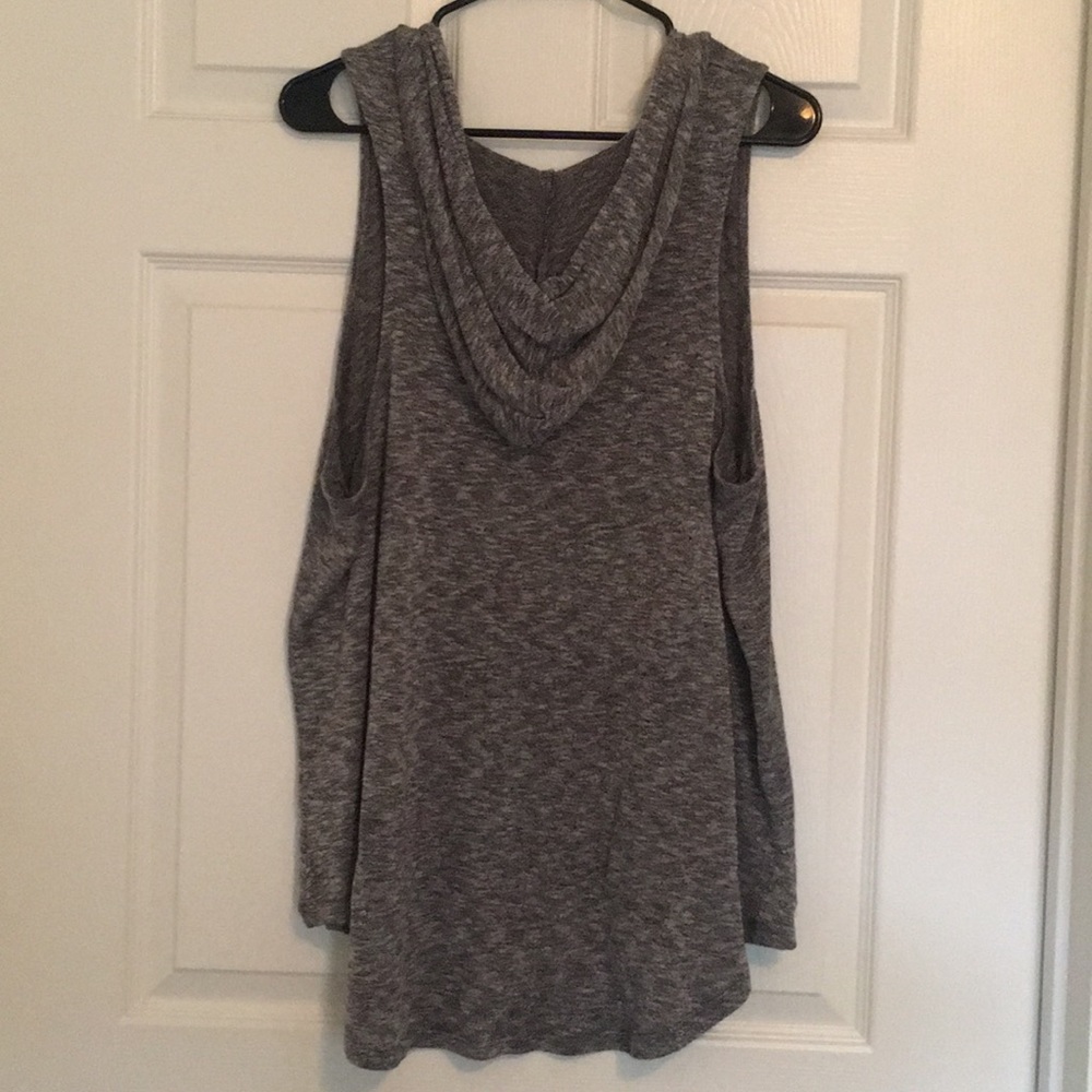 Tank top - Picture 3 of 3